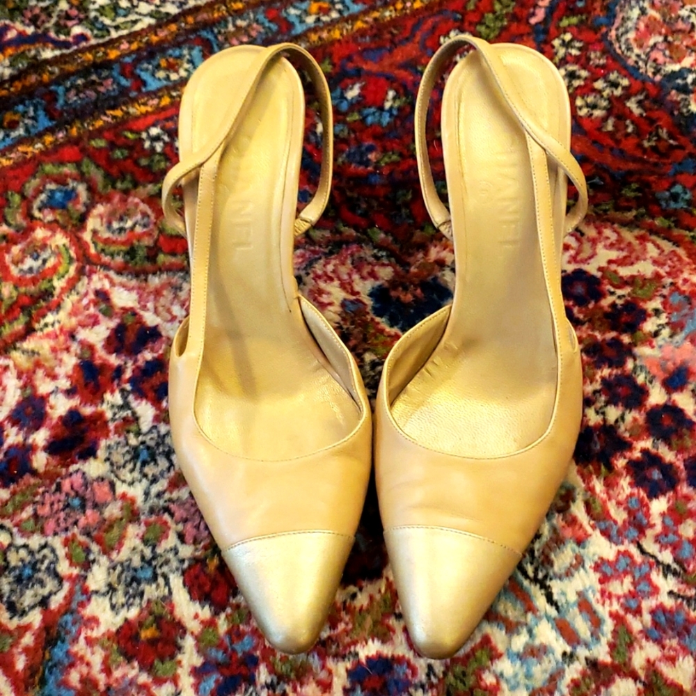 Chanel high heel size 38 European size.